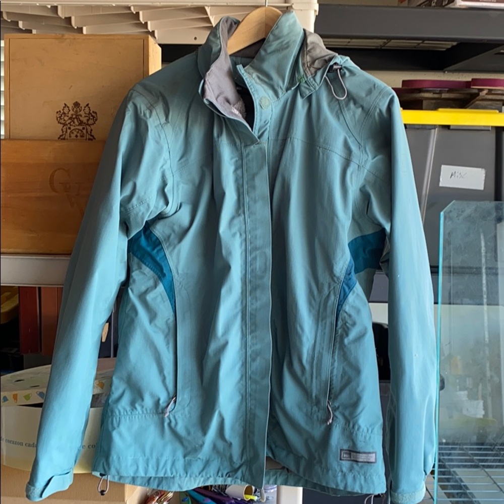 Snow jacket